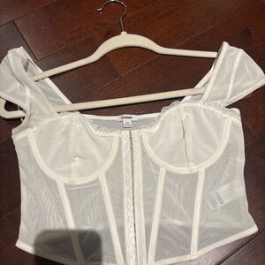 Garage white top size small
